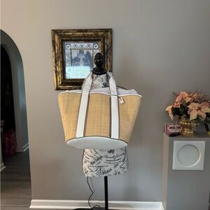 Victoria Secret tote bag…..perfect for the beach or just an everyday tote